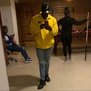 Meet your Posher, Cameron